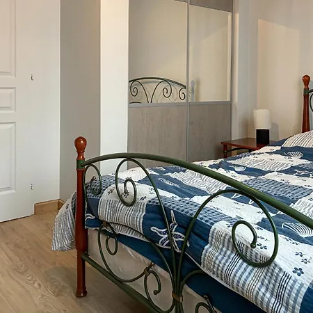 3 Bedroom Awesome In