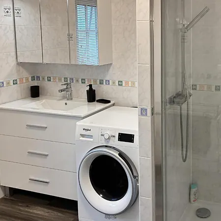 3 Bedroom Awesome In בית נופש סן-ולרי-אן-קו