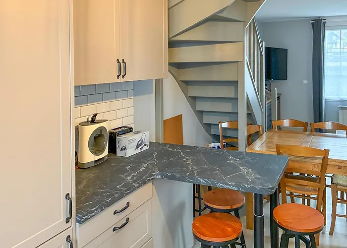 3 Bedroom Awesome In